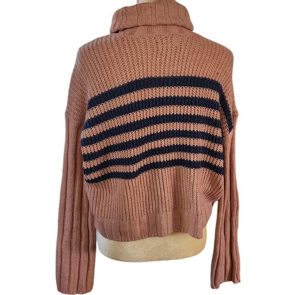 So Pink Blue Striped Ribbed  Pullover Turtle Neck Knit Sweater Small NWT - Picture 4 of 6